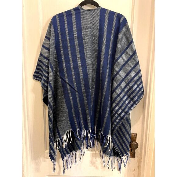 WOOLRICH Blue Gray Stripe Coverall Shawl Throw Wrap Shrug Top  Women's One Size - Picture 5 of 8